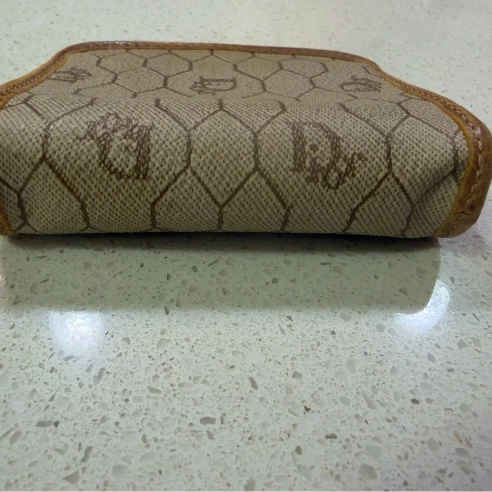 Authentic 1990s CHRISTIAN DIOR Brown Honeycomb Clutch Pouch Wallet